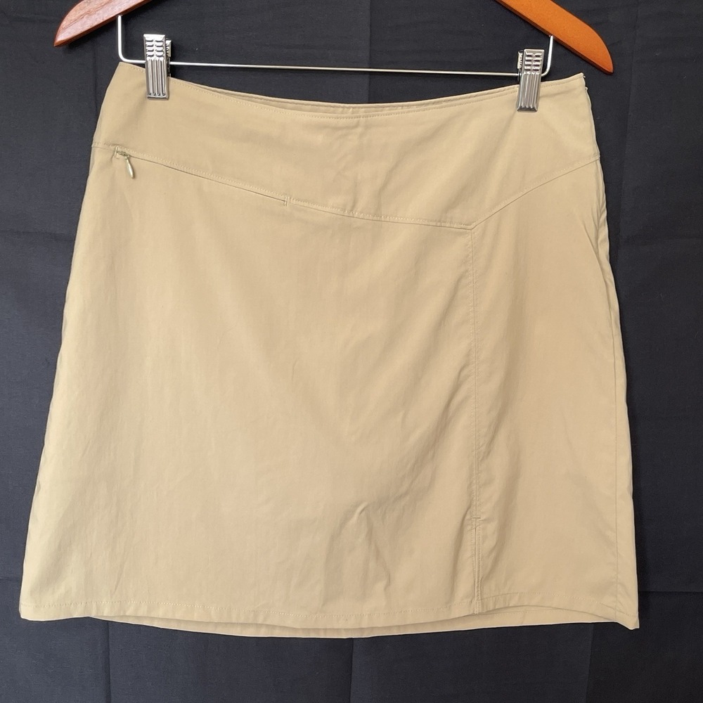 Patagonia Womens Continental Hideaway Skort Skirt Sz 8 Khaki Hiking Golf Tennis